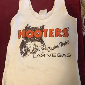 Hooters crop top